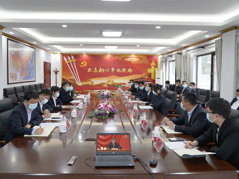 【奮斗青春、強(qiáng)國有我】北京銀盾保安服務(wù)公司組織團(tuán)員看建團(tuán)100周年慶祝大會