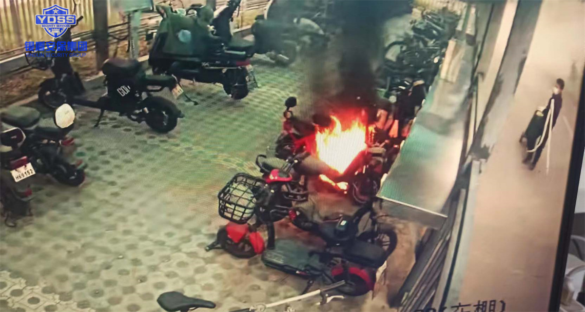 銀盾保安英勇救火 銀盾保安英勇救火