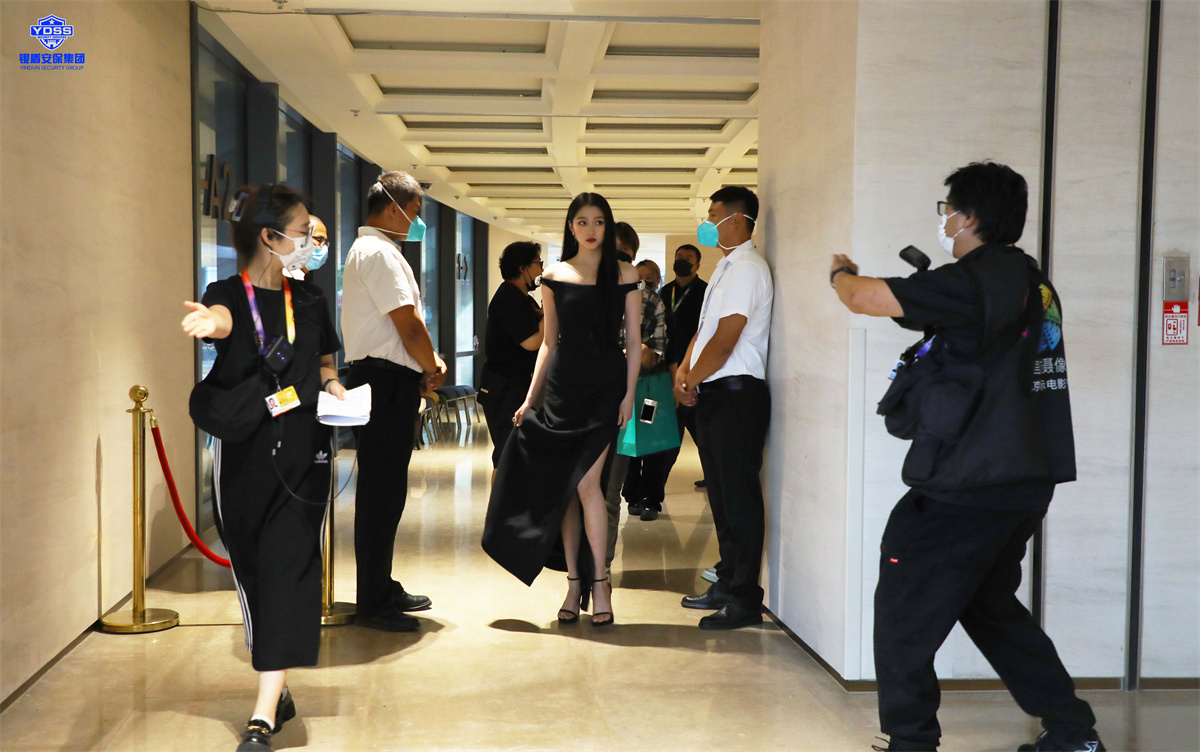 北京銀盾保安公司完成第十二屆北京國(guó)際電影節(jié)安保服務(wù)任務(wù) 銀盾北京保安服務(wù)公司為電影節(jié)提供安保服務(wù)