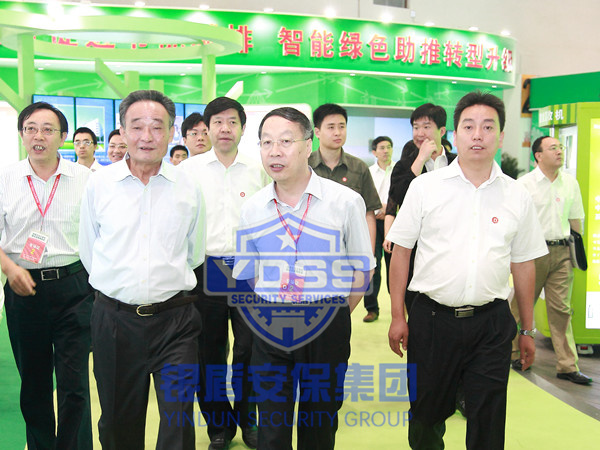 信息化與工業(yè)融合成果展覽會(huì)銀盾安保特勤人員協(xié)助中央警衛(wèi)局執(zhí)行警衛(wèi)任務(wù)
