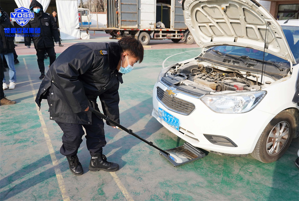 北京銀盾保安服務(wù)公司針對冬奧會和冬殘奧會安保服務(wù)開展系統(tǒng)培訓(xùn) 冬奧安保動員大會暨安檢服務(wù)培訓(xùn)