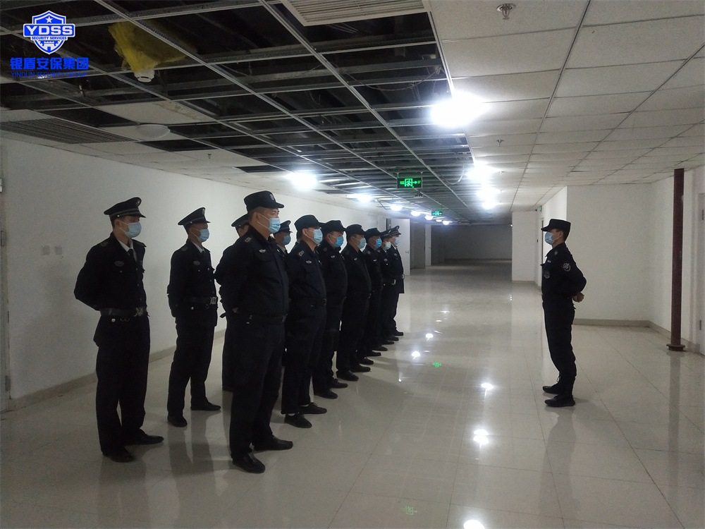 北京銀盾保安服務(wù)有限公司長期為北京大學(xué)國際醫(yī)院提供全面的安保服務(wù) 銀盾合作企業(yè)北京大學(xué)國際醫(yī)院.jpg