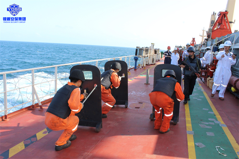 銀盾安保集團海外安保服務護航任務 銀盾安保集團海外安保海保隊員船舶護航任務突擊訓練