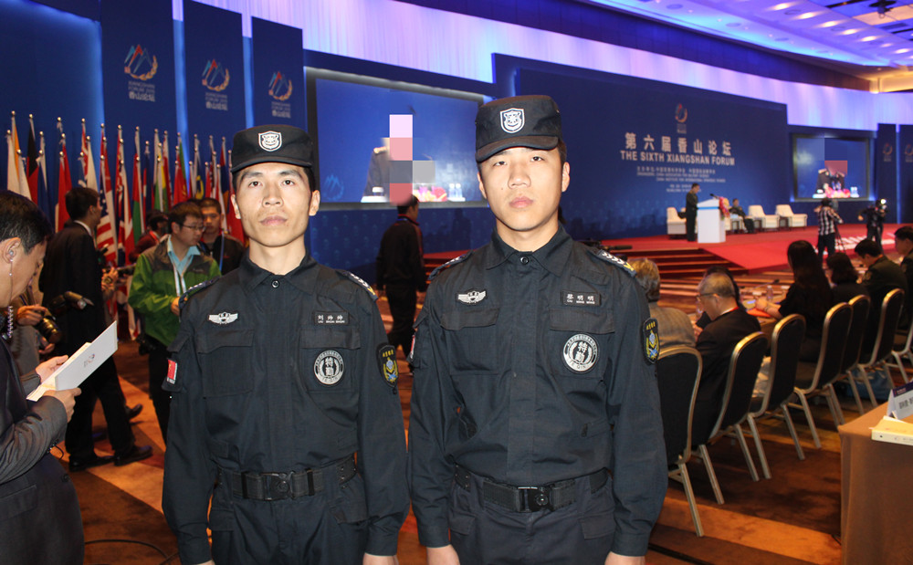 專業(yè)的安保人員銀盾海保