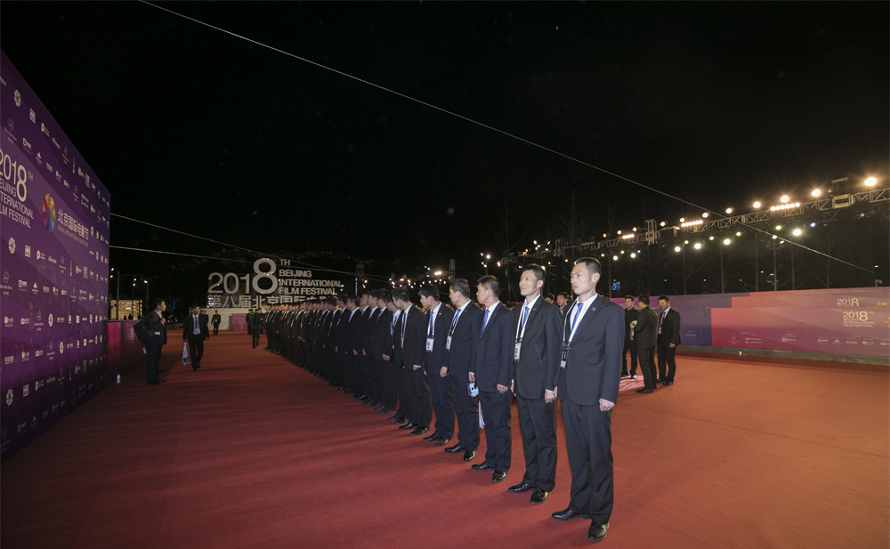 北京哪家保安公司好我接力！請善待你身邊的保安