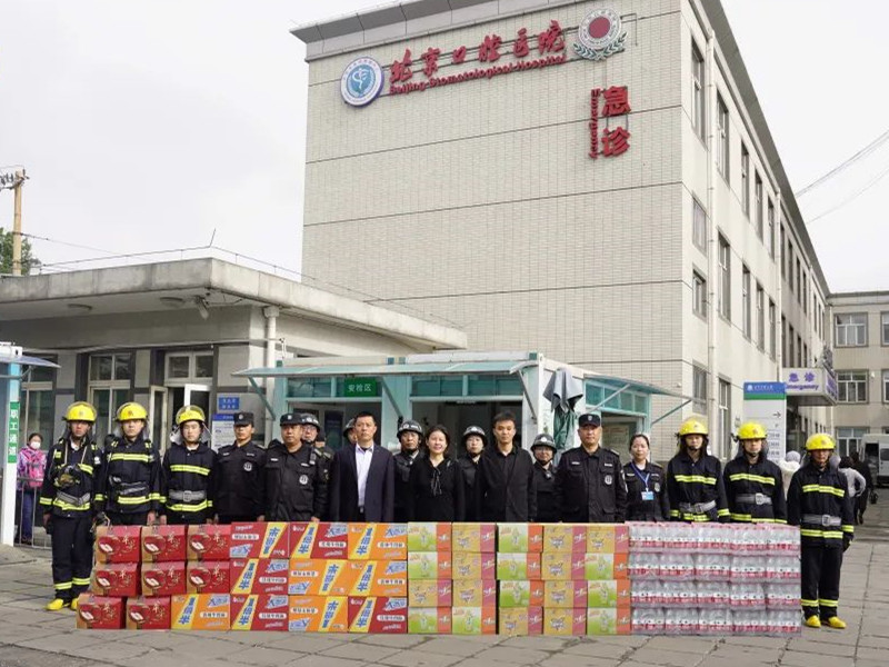 五一慰問暖人心 走訪一線送關(guān)懷