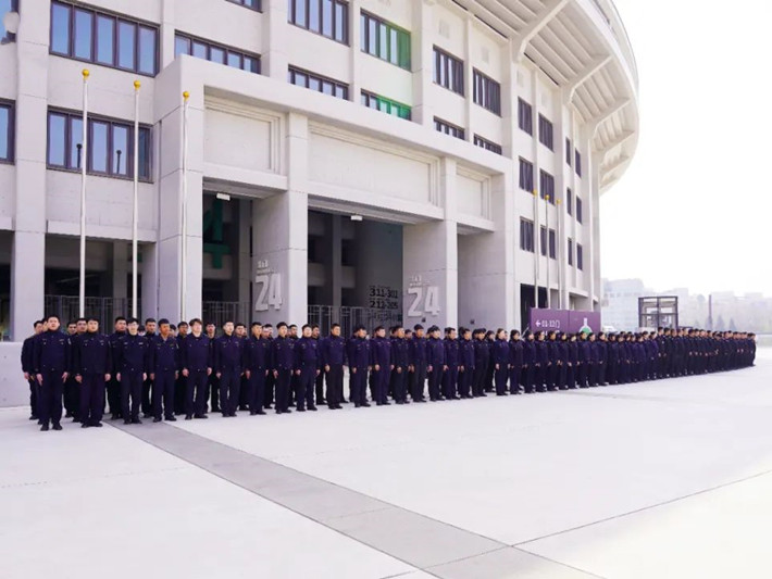 綠茵追逐 戰(zhàn)火重燃丨北京銀盾保安公司圓滿完成2024中超聯(lián)賽揭幕戰(zhàn)安保任務(wù)